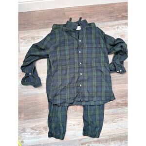 Abercrombie & Fitch flannel fleece Pajama set in sz Medium in green and blue